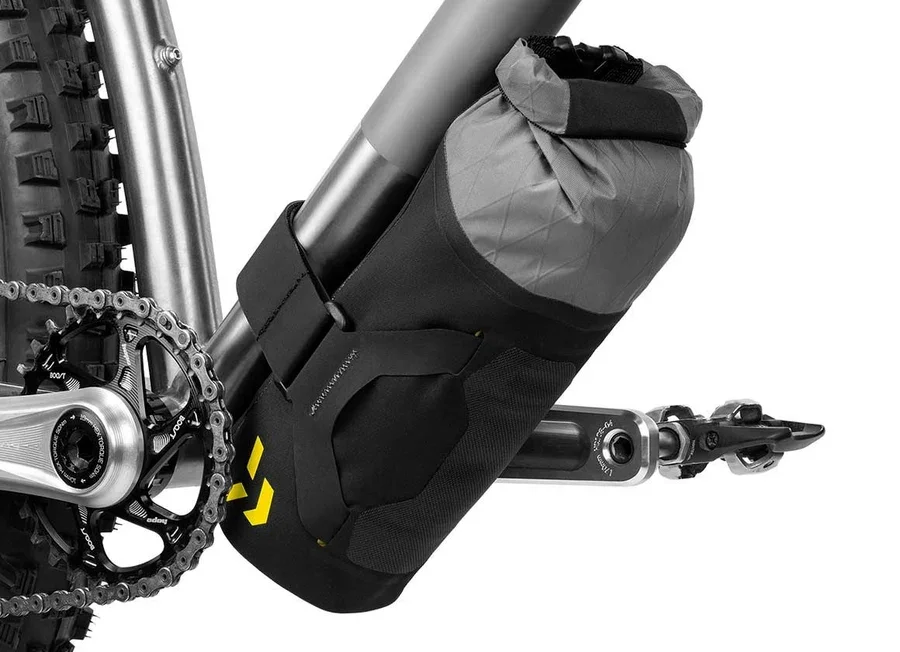 Apidura Backcountry Downtube Pack 105g, 1,8 L, Vanntett v:3051122 Apidura Backcountry Downtube Pack 105g, 1,8 L, Vanntett v:3051122