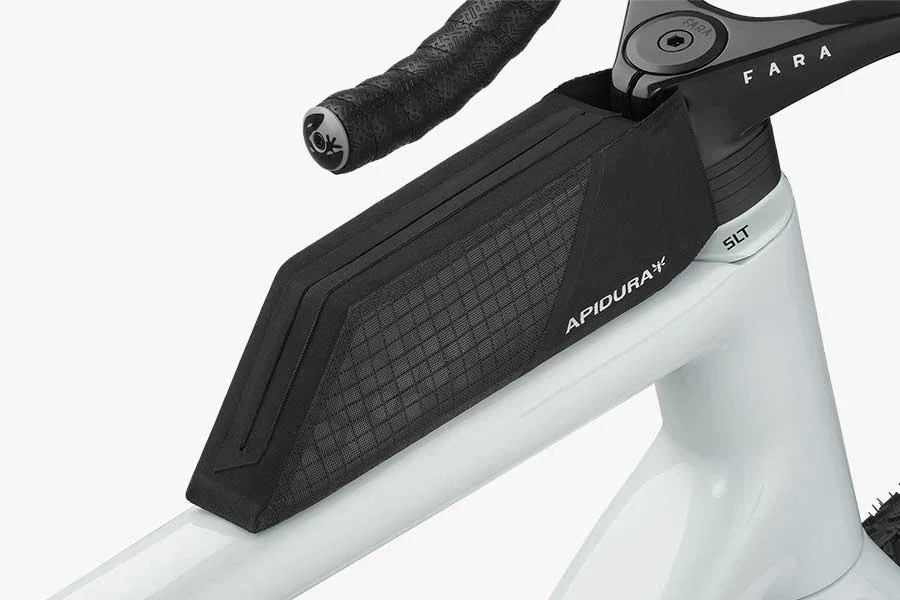 Apidura Aero Bolt-On Top Tube Module Aerodynamisk Overrørsveske v:5407887 Apidura Aero Bolt-On Top Tube Module Aerodynamisk Overrørsveske v:5407887